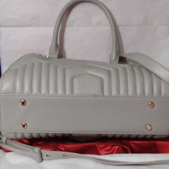 Ted Baker London Dove Grey Quilted Bow Bag 🛍️ NWT - Picture 9 of 11